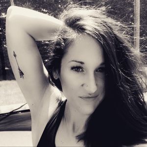 Meet your Posher, Cassie